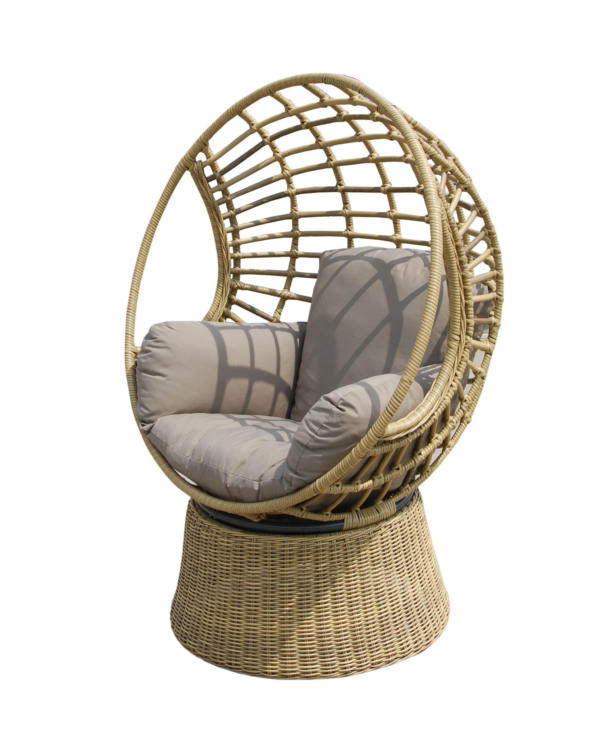 Robin Wicker Outdoor Swivel Chair - Natural